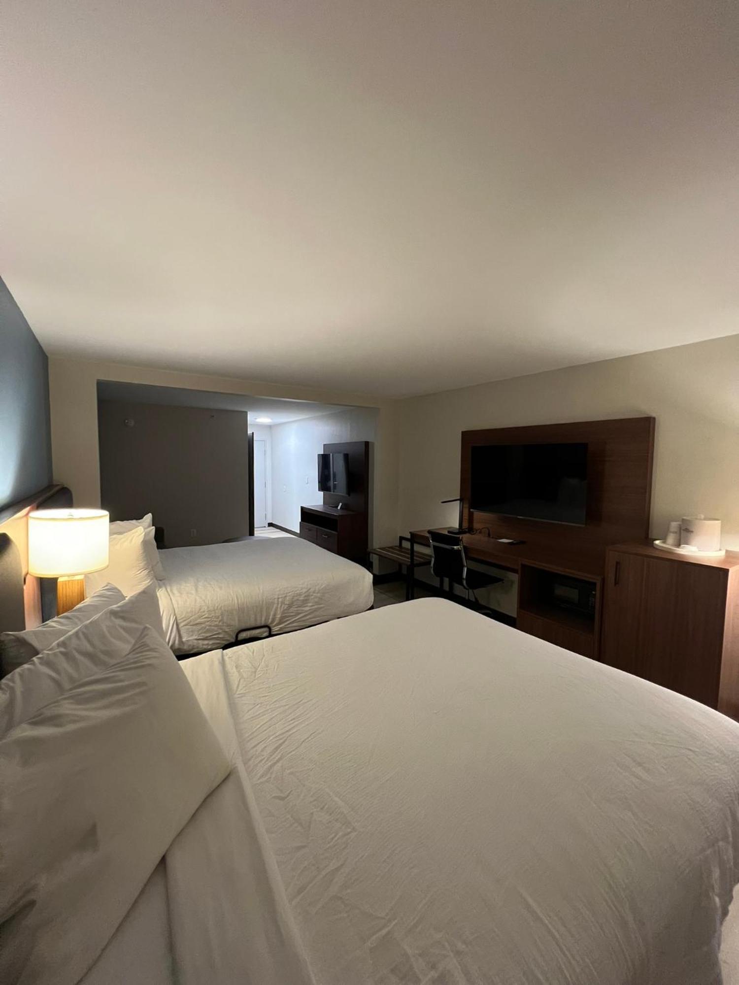 Wingate By Wyndham Dublin Near Claytor Lake State Park Luaran gambar